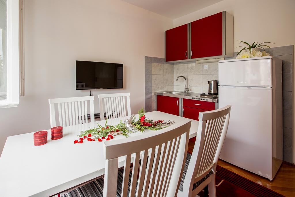 Dante Apartment سبليت الغرفة الصورة
